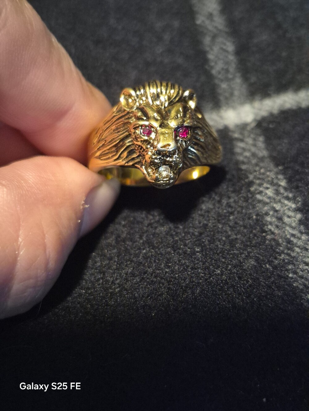 Vintage Uncas 18KT HGE Lion Head Ring Faux Ruby Eyes Rhinestone Teeth Size 13